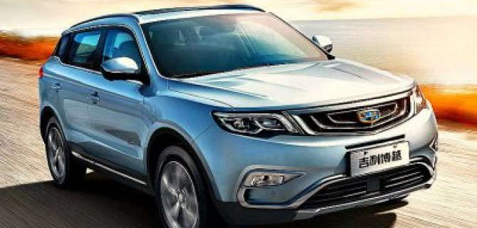 Российская версия Geely Atlas получила новый мотор