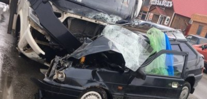 Два человека погибли в ДТП в Самаре