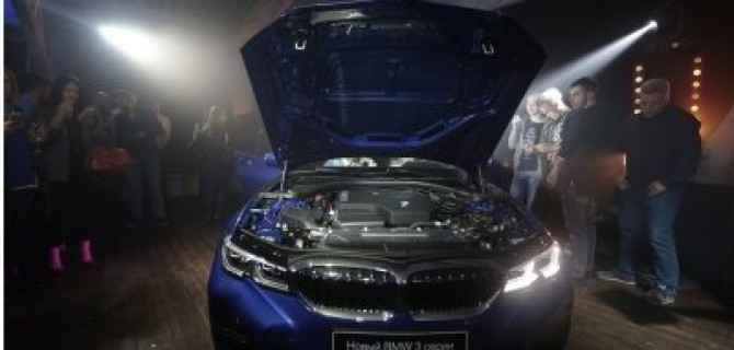 Разгоняет реальность. «Азимут СП» провел презентацию совершенно нового BMW 3 серии