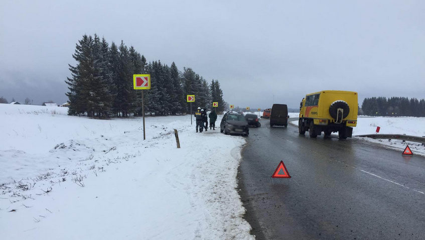 Три человека пострадали в ДТП в Удмуртии (2)
