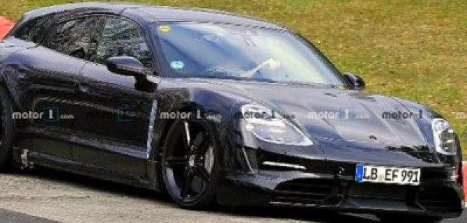 Porsche тестирует электрический универсал Taycan Cross Turismo