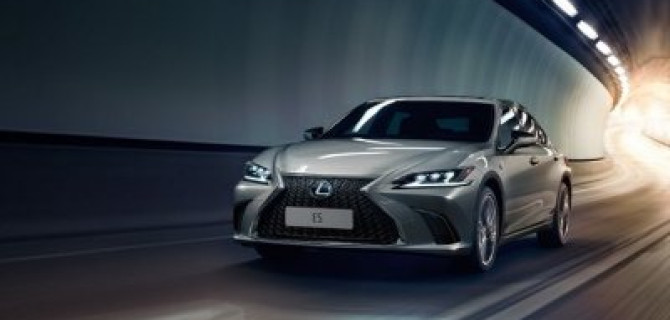 Воспользуйтесь особыми привилегиями на Lexus ES в Лексус – Волгоградский