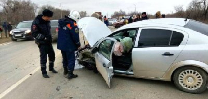 Девочка пострадала в ДТП под Марксом