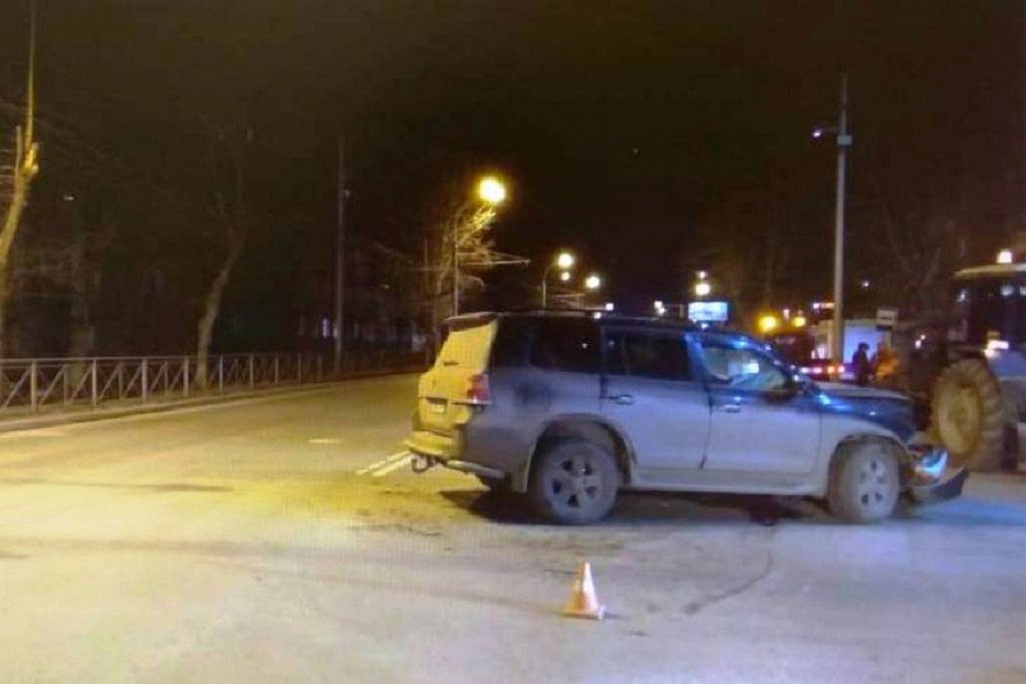 Четыре человека пострадали в ДТП на Мочищенском шоссе