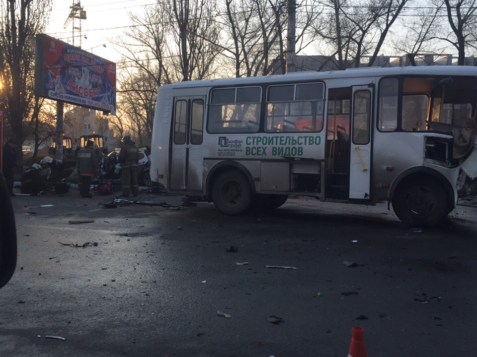 Четыре человека погибли в ДТП в Воронеже (2)