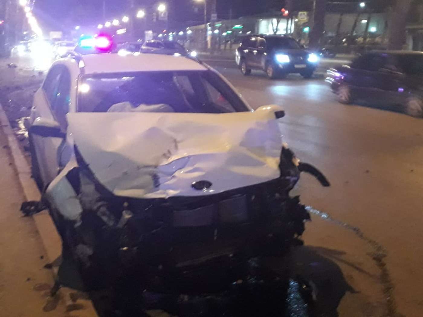 Молодой человек и девушка погибли в ДТП Екатеринбурге (3)
