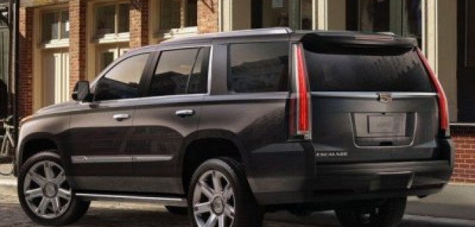 Cadillac Escalade - последняя возможность купить дешевле