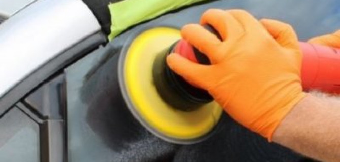 Как самостоятельно отполировать стекло автомобиля