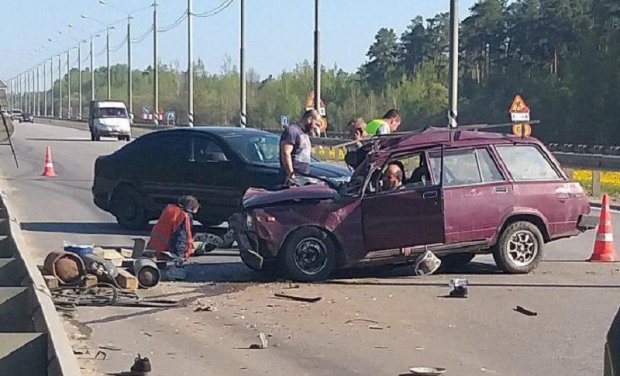 Под Серпуховом машина сбила пятерых дорожных рабочих – двое погибли