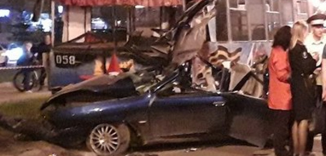 Пять человек погибли в ДТП с троллейбусом в Дзержинске