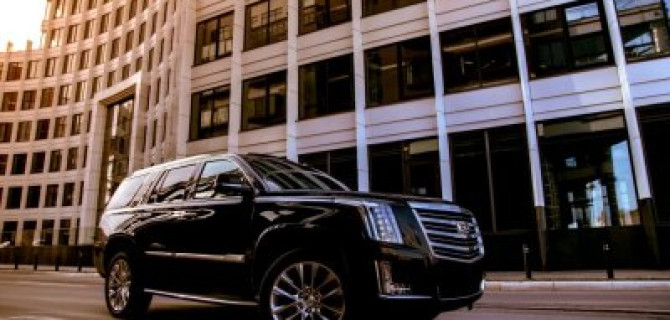 «Авилон» анонсирует, что Cadillac Escalade признан внедорожником года!