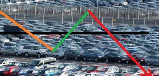 Автомобильный рынок России: продажи снижаются