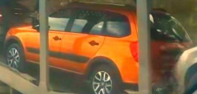 «АвтоВАЗ» начал поставки Lada Granta Cross