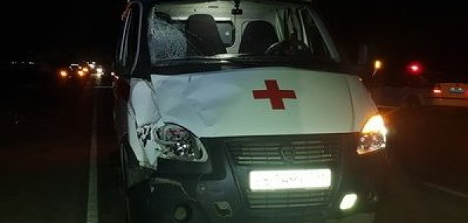 В Свердловской области «скорая» насмерть сбила пешехода