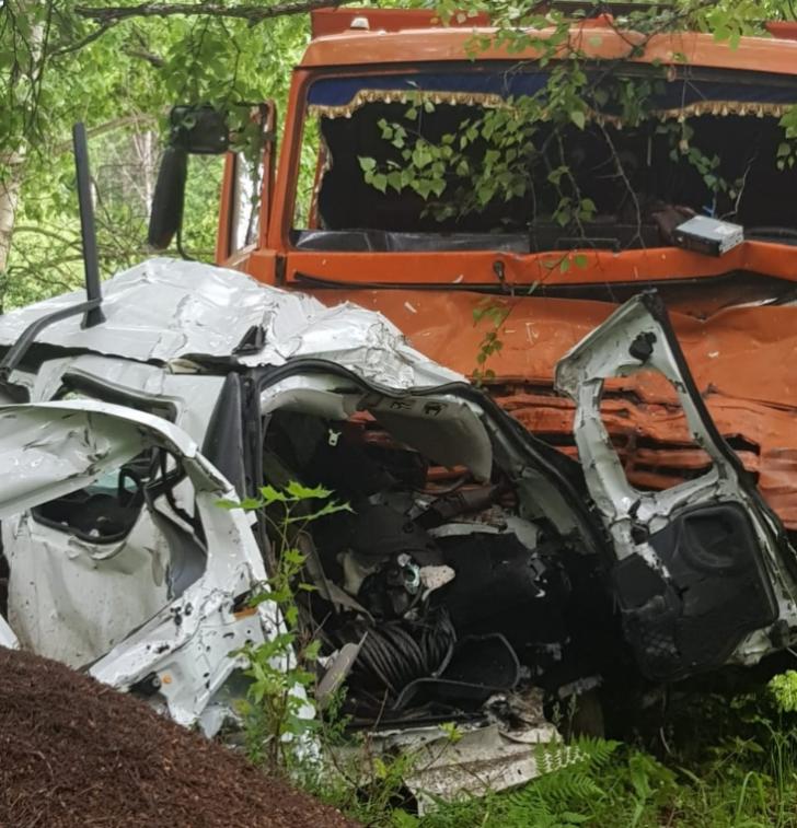 Семья с двумя детьми погибла в ДТП в Башкирии