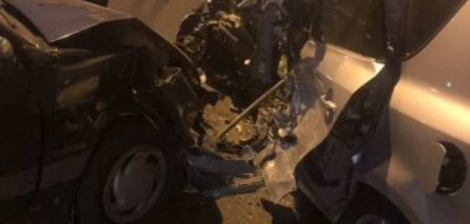 Водитель иномарки погиб в ДТП на севере Петербурга