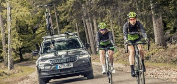Skoda представила кроссовер Karoq Velo со встроенной стиральной машиной и беспилотником