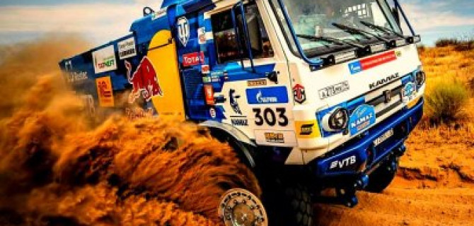 Фёдор Бондарчук снимет фильм о команде «КАМАЗ-мастер»