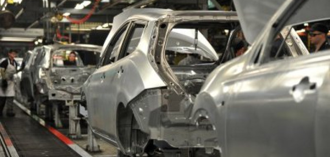 В Санкт-Петербурге снизился выпуск автомобилей