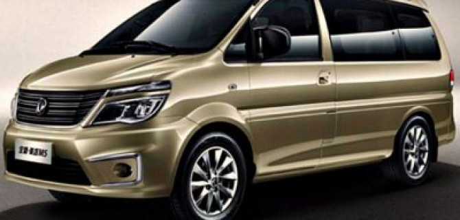 Dongfeng обновил свой минивэн Lingzhi M5
