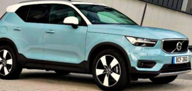 Кроссовер Volvo XC40 получил обновления