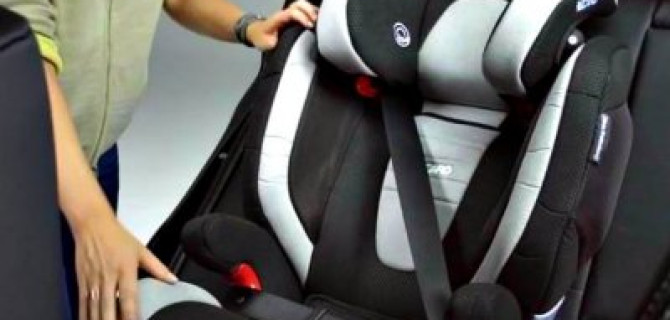 Дети в машине: где им безопаснее всего?