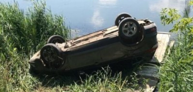 Пьяный водитель сбил женщину с коляской в Башкирии