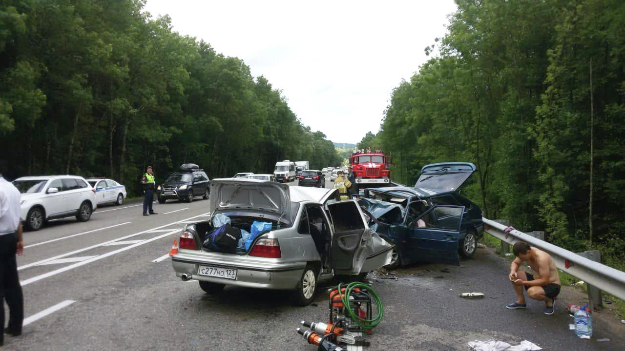 Пять человек погибли в ДТП в Туапсинском районе