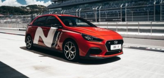 В Сочи протестировали хот-хетч Hyundai i30 N