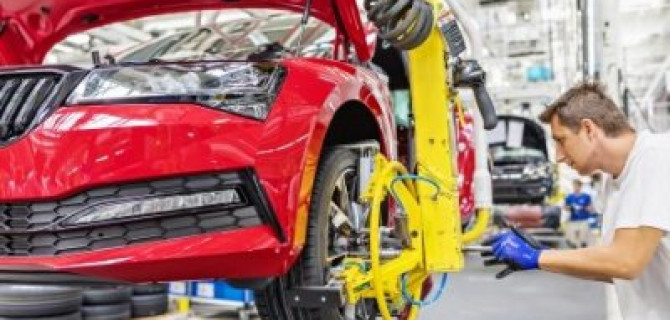 ŠKODA начинает серийное обновленного флагмана SUPERB