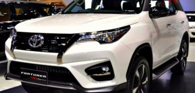 В сентябре появится «заряженная» Toyota Fortuner