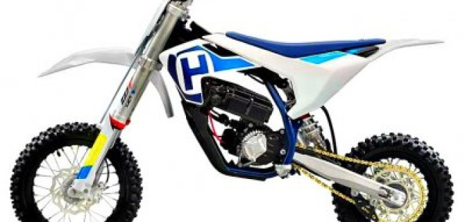 Husqvarna начала серийный выпуск электроциклов