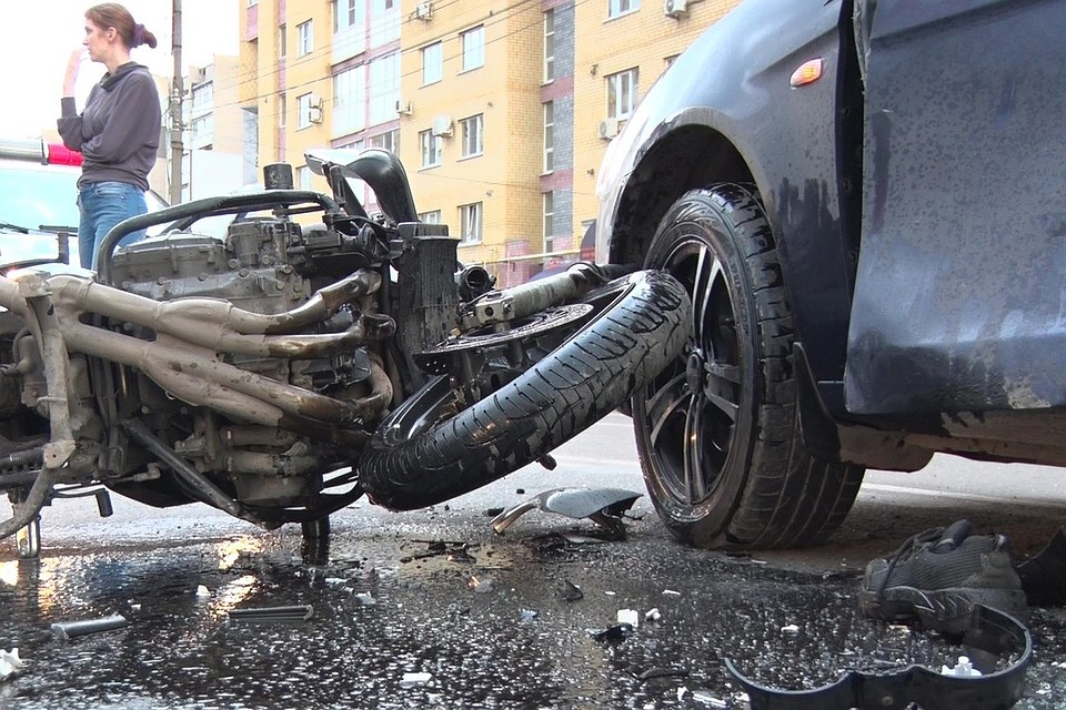 В ДТП в Дзержинске погиб мотоциклист (2)