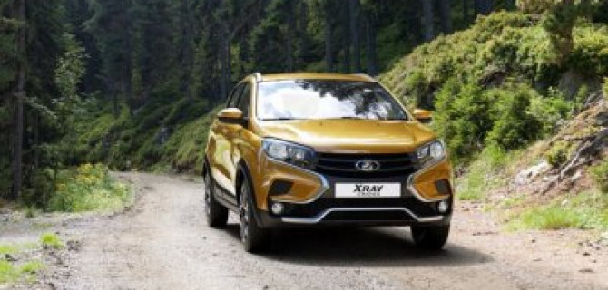 LADA XRAY Cross с автоматической трансмиссией – управляйте играючи