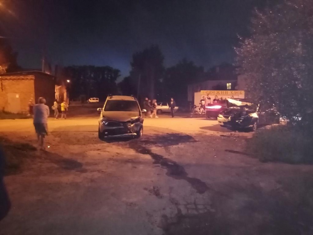 13-летняя девочка серьезно пострадала в ДТП в Новомосковске