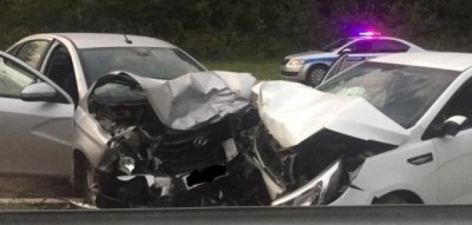 Четверо взрослых и четверо детей пострадали в ДТП на Кубани