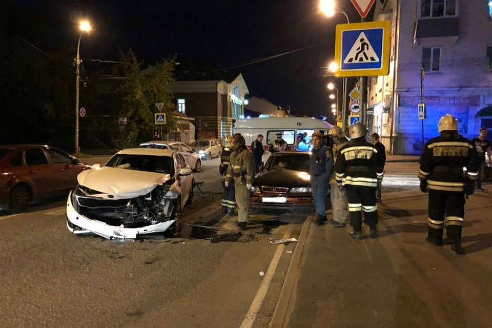 Парень и девушка пострадали в ДТП в Рыбинске (2)