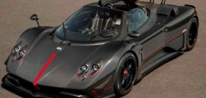 На продажу выставлен редкий гиперкар Pagani