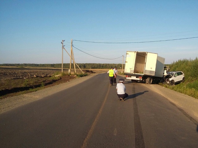 Три человека пострадали в лобовом ДТП в Челябинской области (1)
