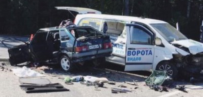 Три человека пострадали в ДТП на трассе «Кола»