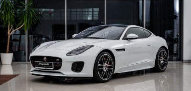 Юбилейная версия спорткара Jaguar F-TYPE Chequered Flag Coupe представлена в «АВИЛОН»