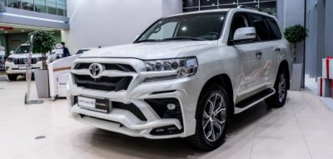 Toyota Land Cruiser 200. Роскошь безграничных возможностей