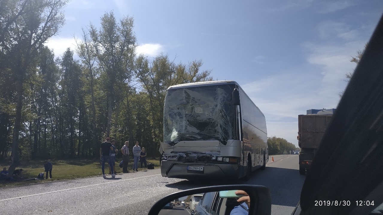Пять человек пострадали в ДТП под Орлом