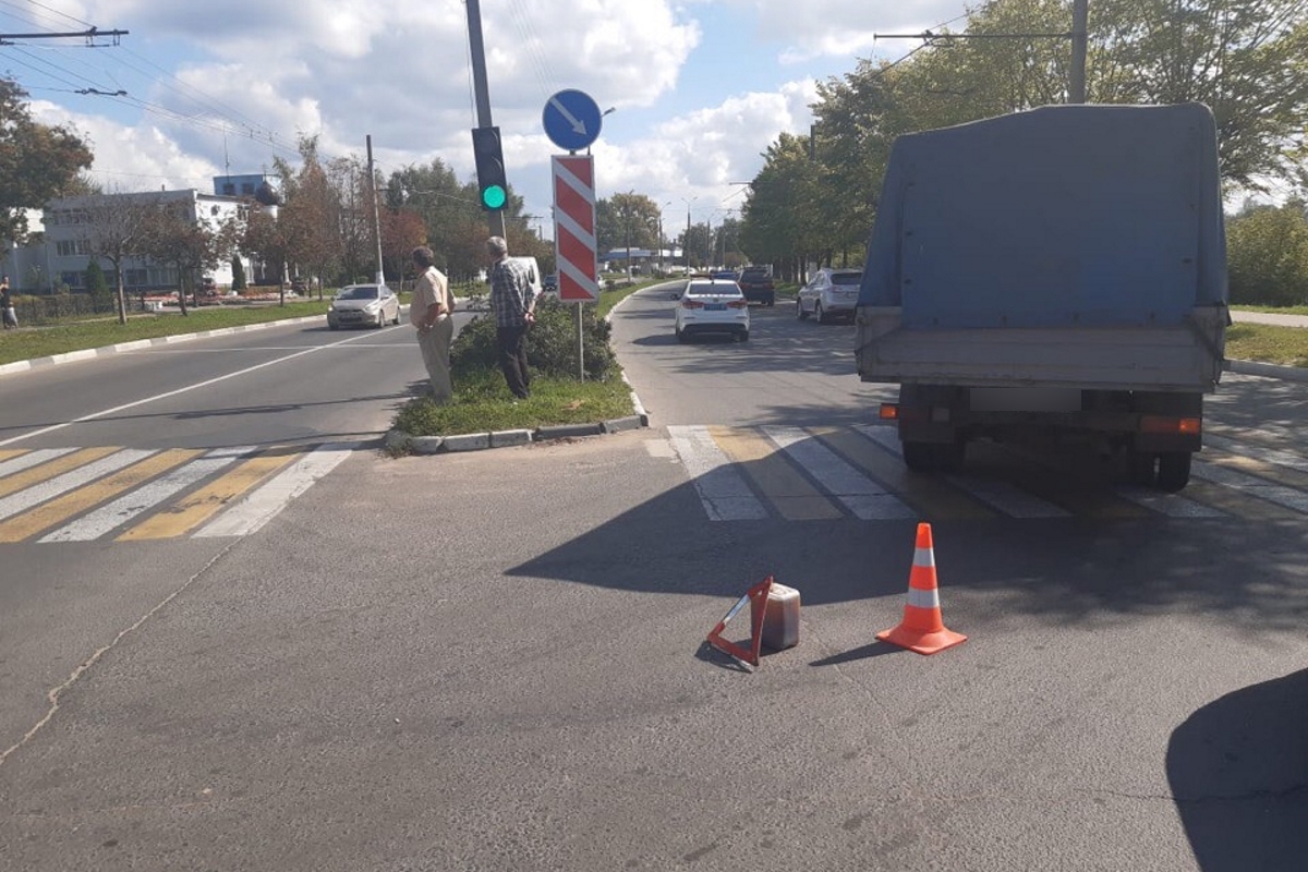 В Твери «Газель» сбила пешеходов (2)