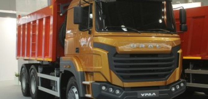 В Москве представлен новый бескапотный «Урал»