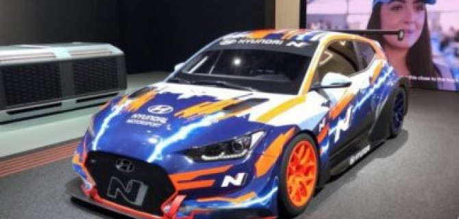 Hyundai Veloster N стал гоночным электромобилем