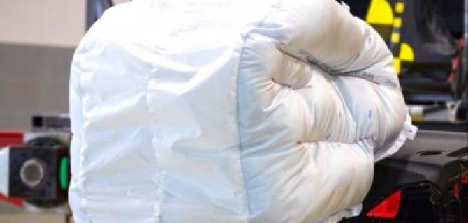 Подушки безопасности могут изменить форму