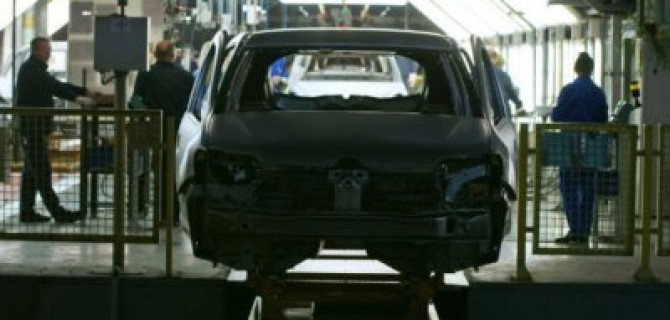 Россия закрыла долги перед ВТО - пошлины на ввоз авто снижать уже дальше некуда. Но ждать новых иномарок россиянам не стоит