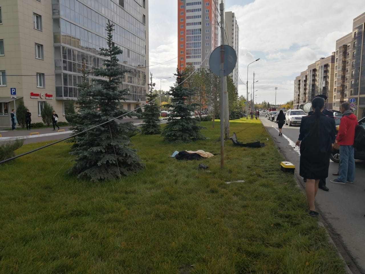 В Казани водитель насмерть сбил пешехода и сам погиб (2)