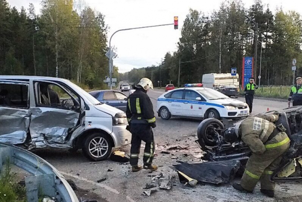 Пять человек пострадали в ДТП под Кингисеппом